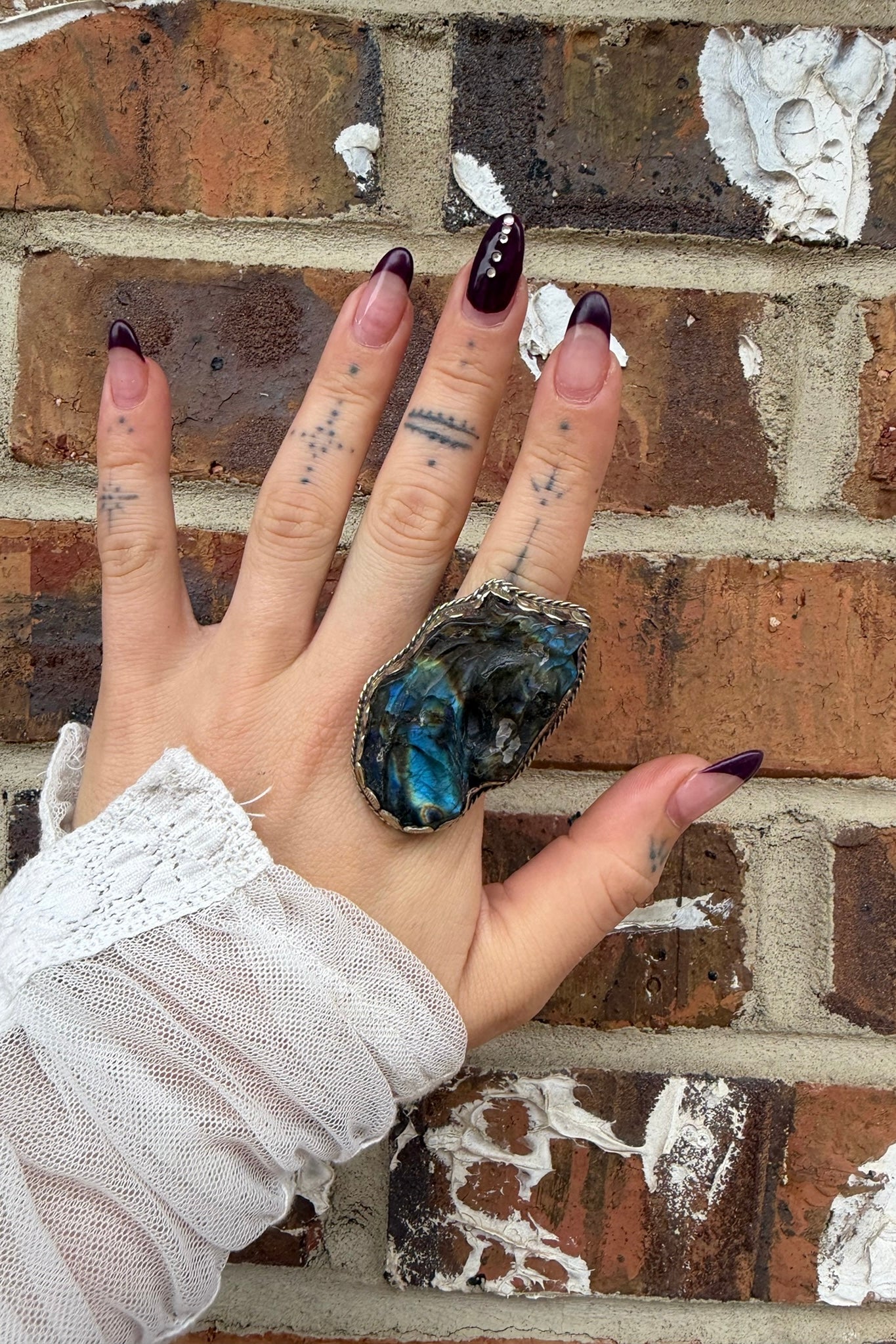 ￼ Labradorite horse ring - ivyandlavyboutique ivyandlavyboutique