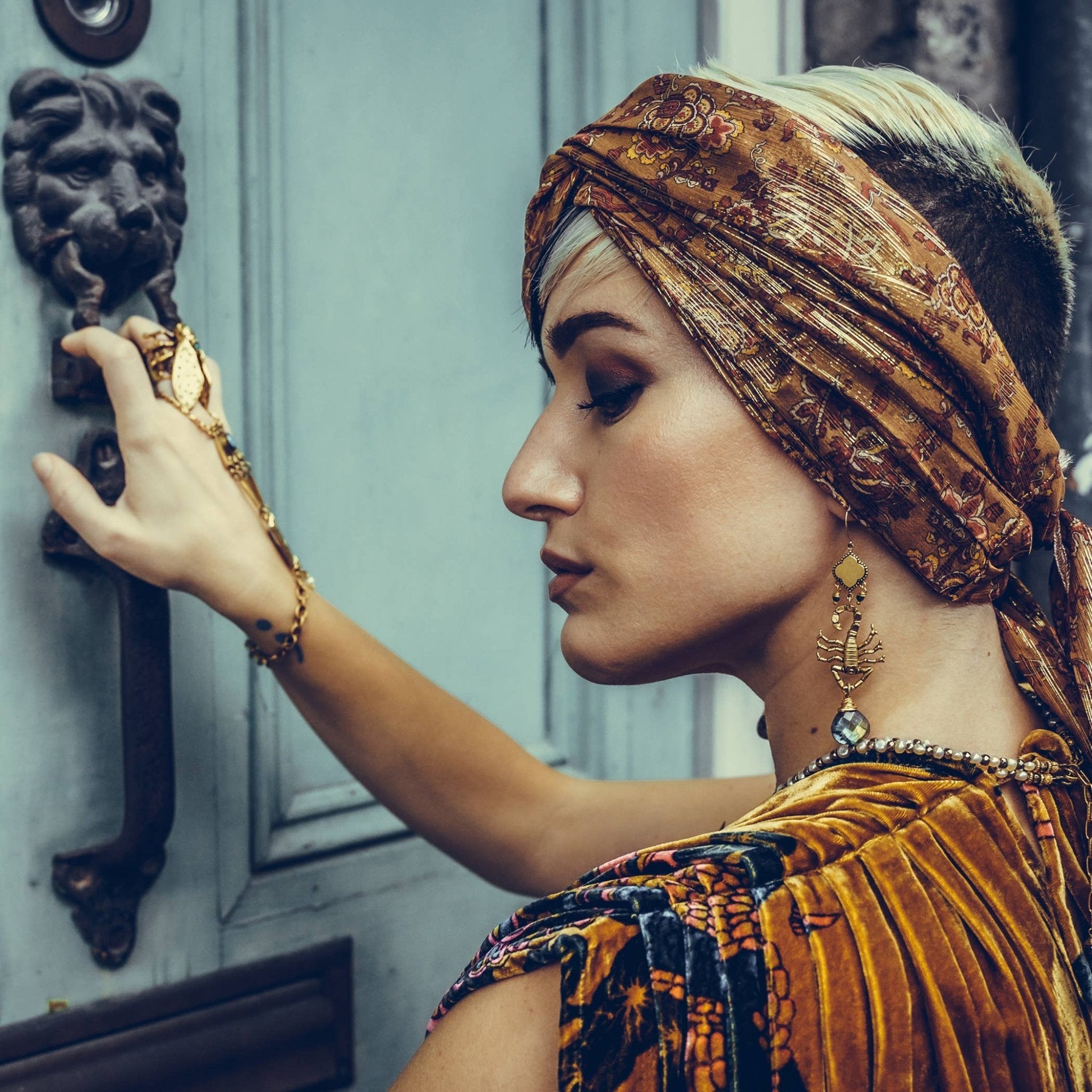 Labradorite Scorpion Drop Earrings - ivyandlavyboutique Trollbinde