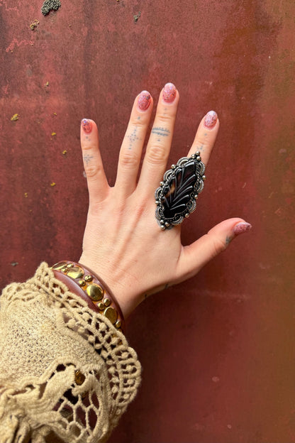 Leaf of Darkness - ivyandlavyboutique ivyandlavyboutique