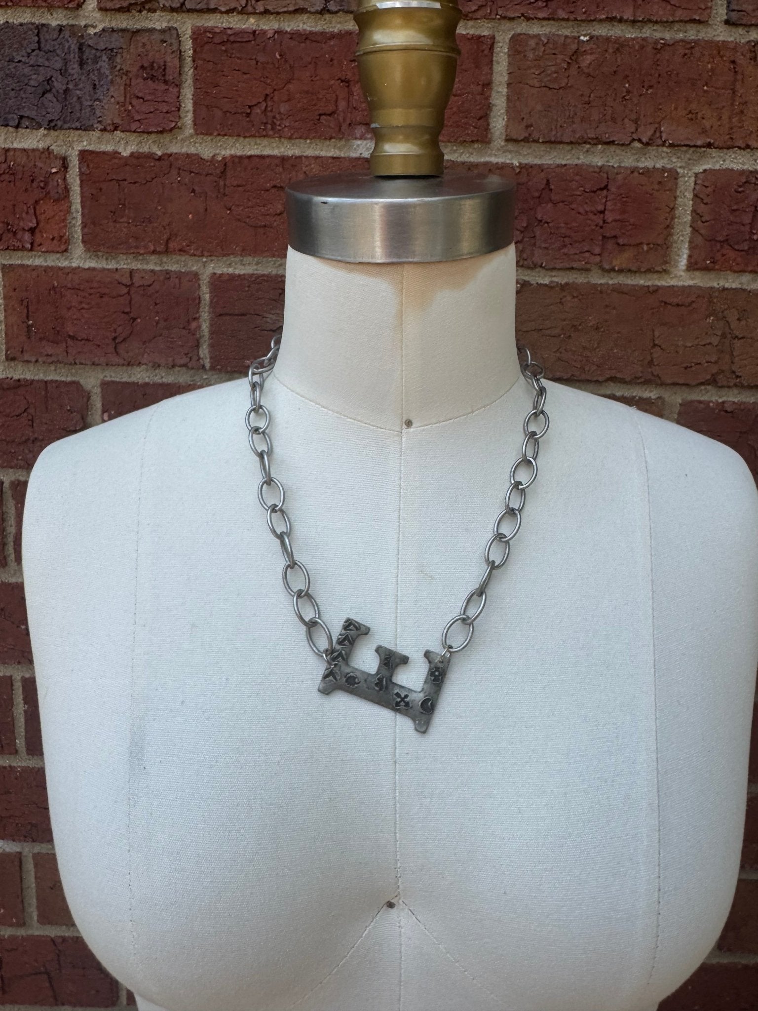 Letter Necklaces - ivyandlavyboutique ivyandlavyboutique