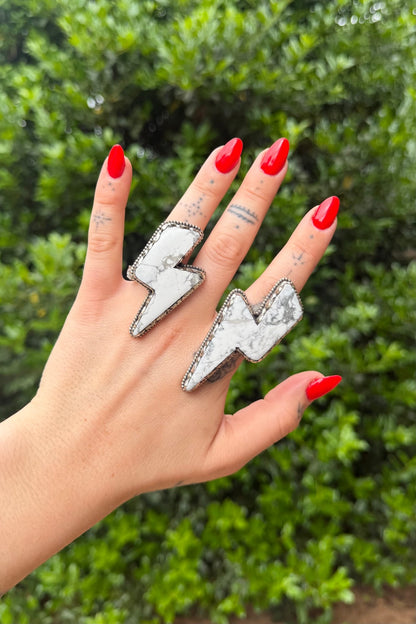 Lightning Bolt Ring in White - ivyandlavyboutique ivyandlavyboutique