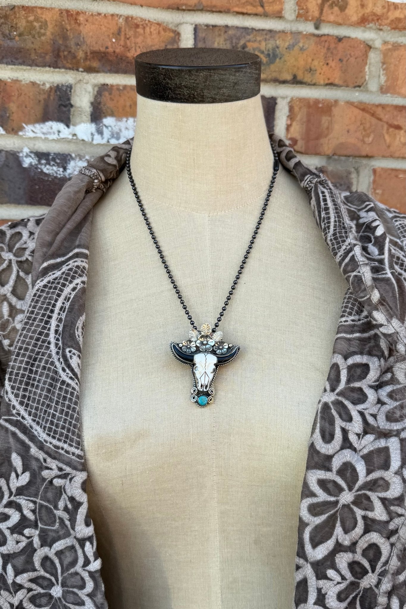 Lil Stunner Skull Necklace - ivyandlavyboutique ivyandlavyboutique