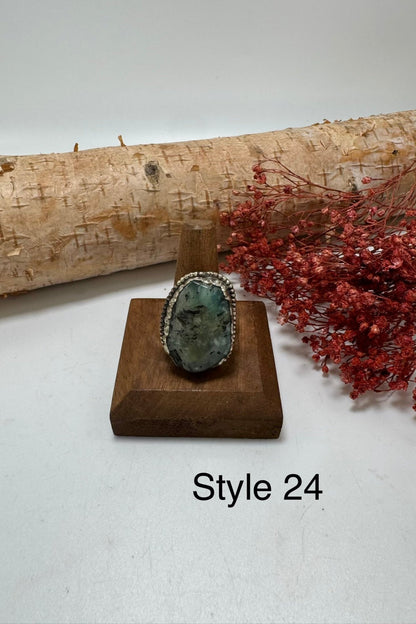 Lil Stunner Stone Ring - ivyandlavyboutique ivyandlavyboutique