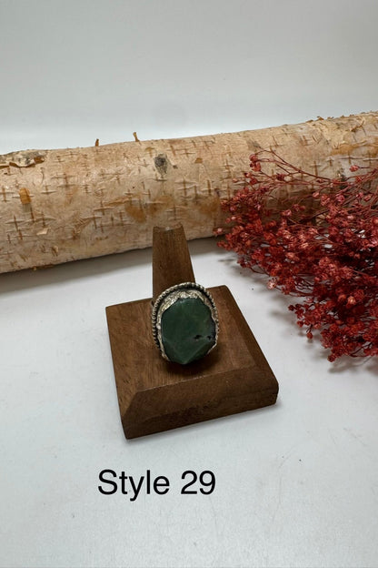 Lil Stunner Stone Ring - ivyandlavyboutique ivyandlavyboutique