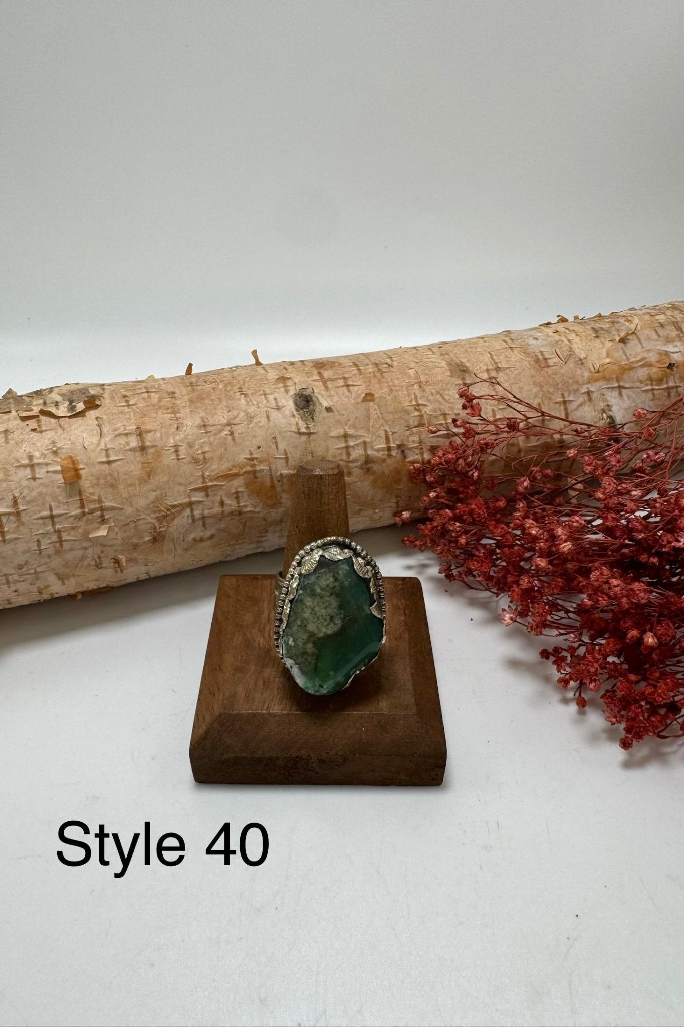 Lil Stunner Stone Ring - ivyandlavyboutique ivyandlavyboutique