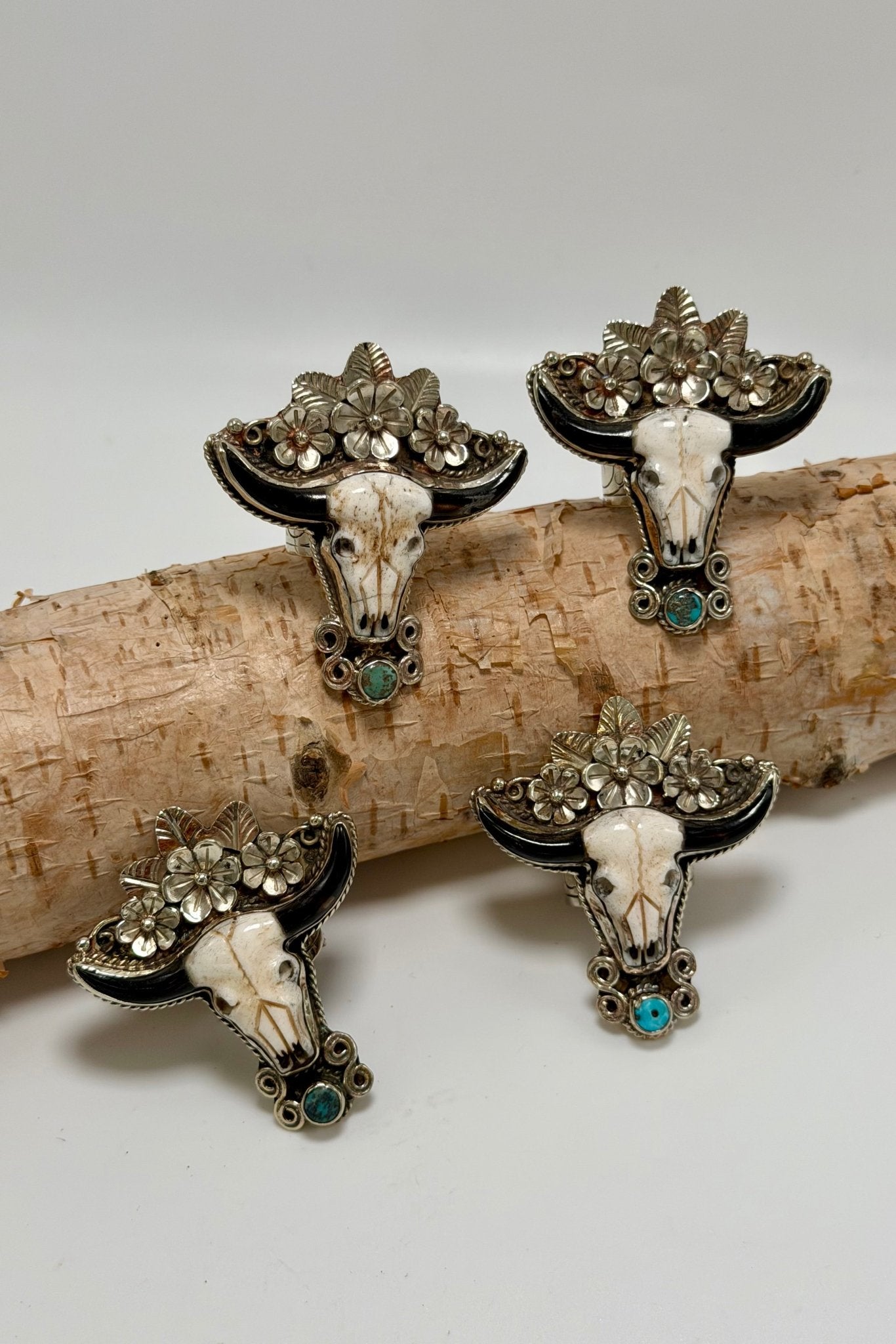 Lil Stunner Turquoise & Horn Ring - ivyandlavyboutique ivyandlavyboutique