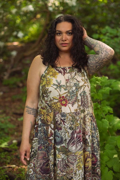Love Grows Wild Bohéme Slip Dress With Bees - ivyandlavyboutique Market of Stars