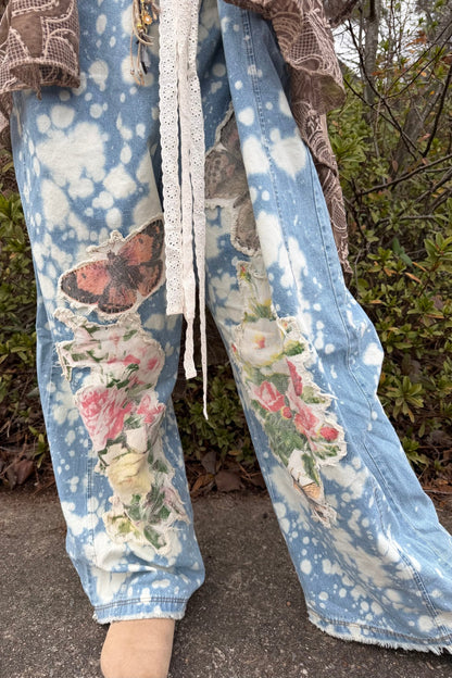 Meadow Bliss Patch Overalls - ivyandlavyboutique A Rare Bird Shop