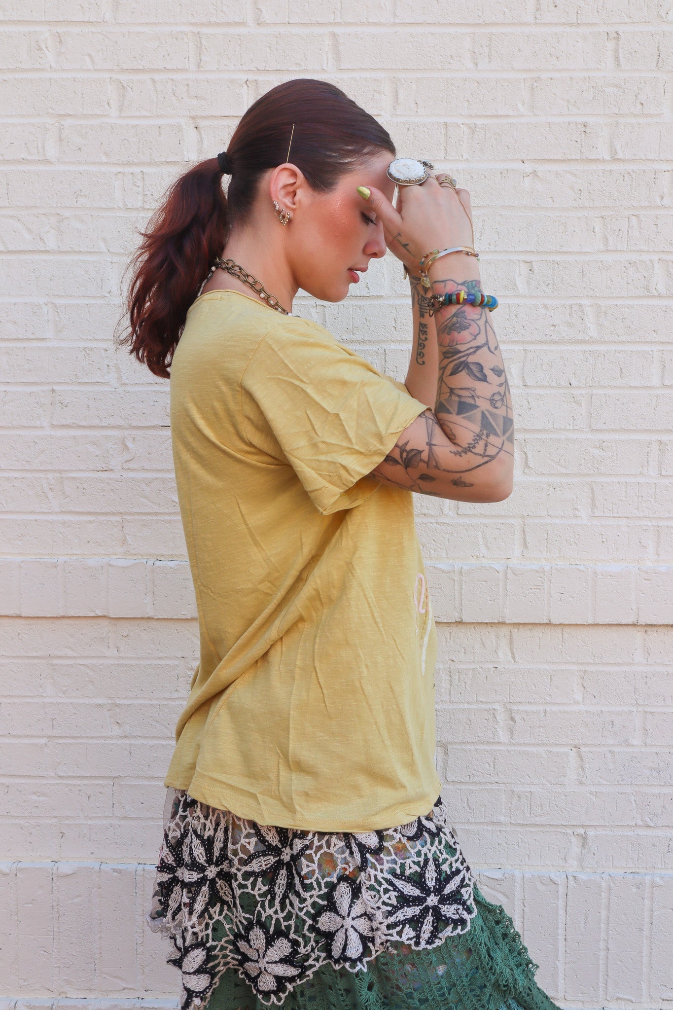 Mellow Yellow Tee - ivyandlavyboutique Caite & Kyla