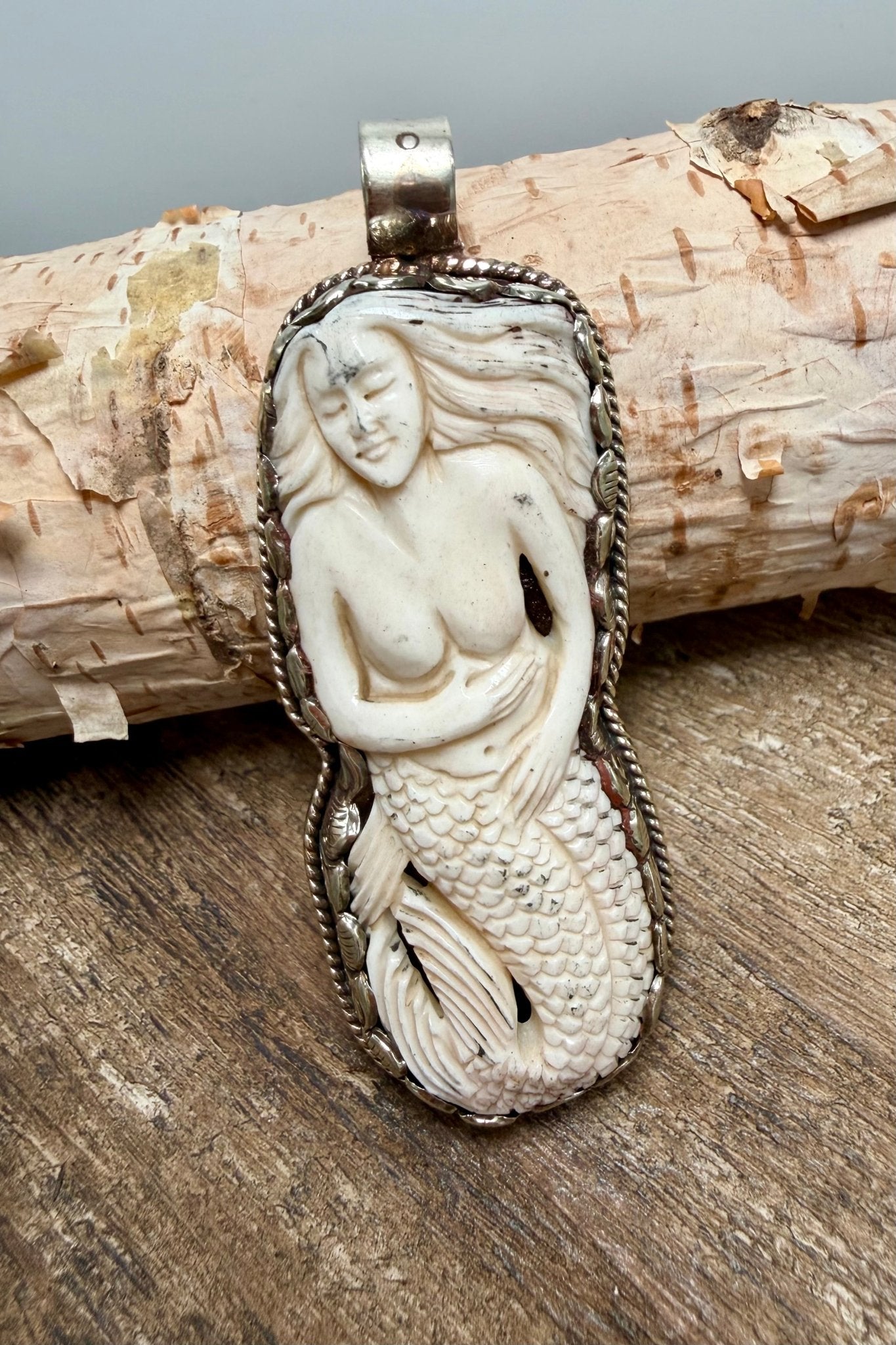 Mermaid Body Pendant - ivyandlavyboutique ivyandlavyboutique