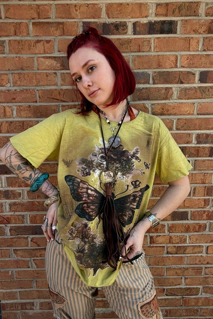 Moon Dance Tee in Flutter Stop - ivyandlavyboutique ivyandlavyboutique