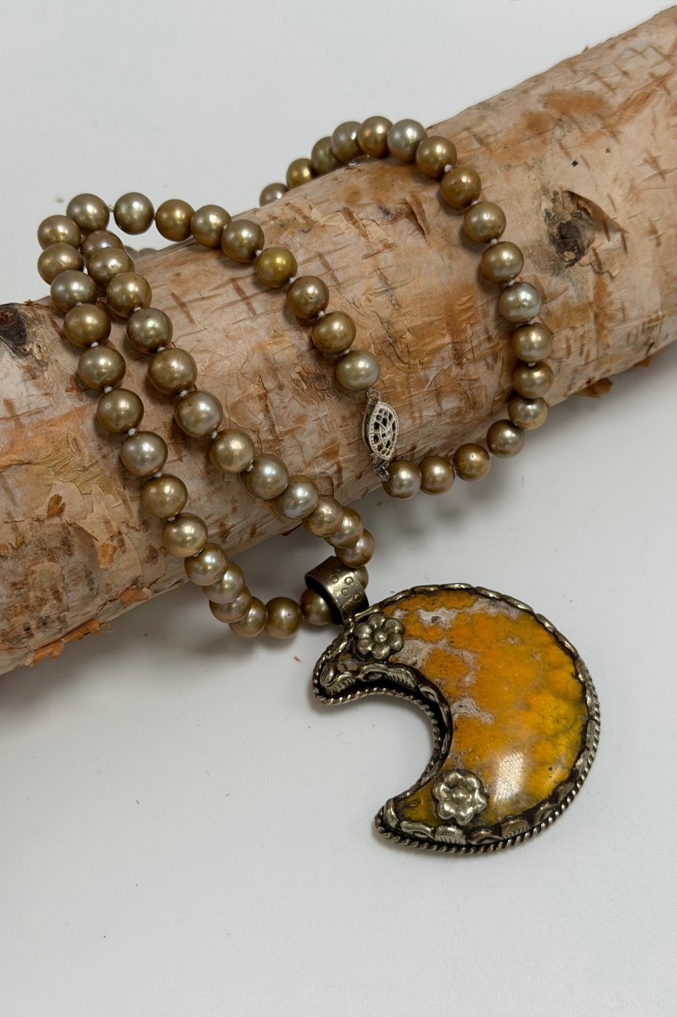 Moon in Oranges Necklace on Pearls - ivyandlavyboutique ivyandlavyboutique