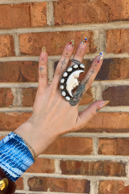 Moonlight Carved Pearl Ring - ivyandlavyboutique ivyandlavyboutique