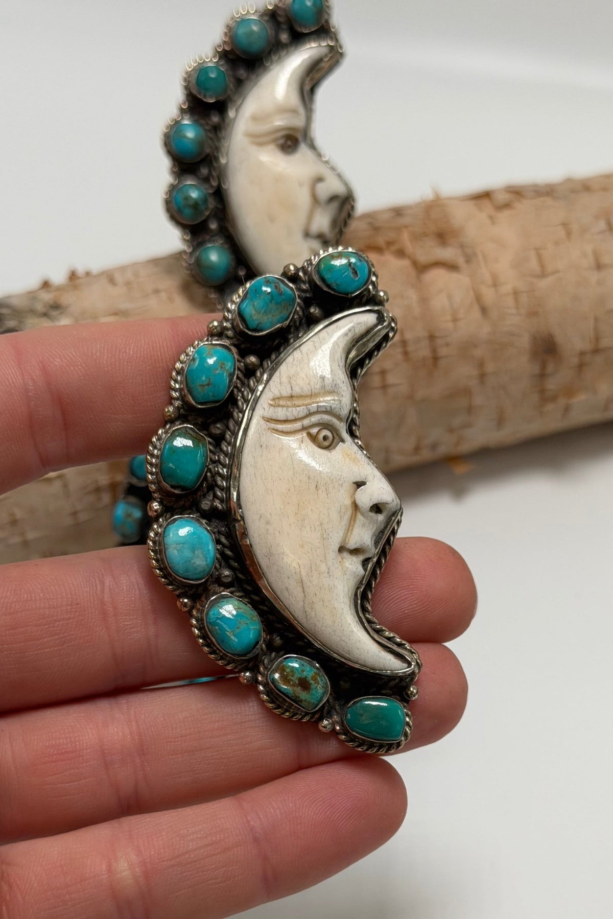 Moonlight Carved SM Turquoise Ring - ivyandlavyboutique ivyandlavyboutique