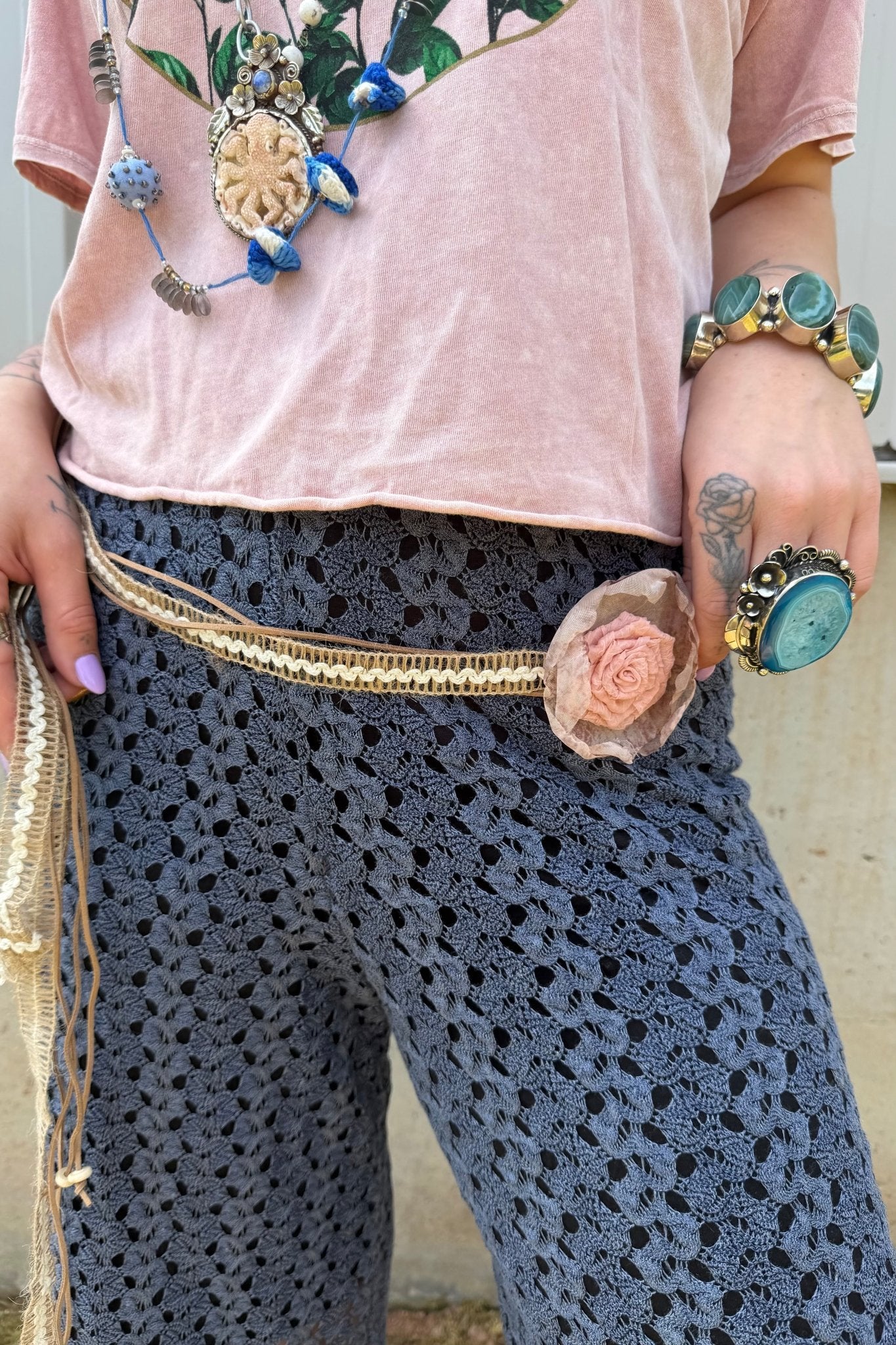 Multi - Strap Sculpted Rose Crochet Belt Choker - ivyandlavyboutique Pol Clothing