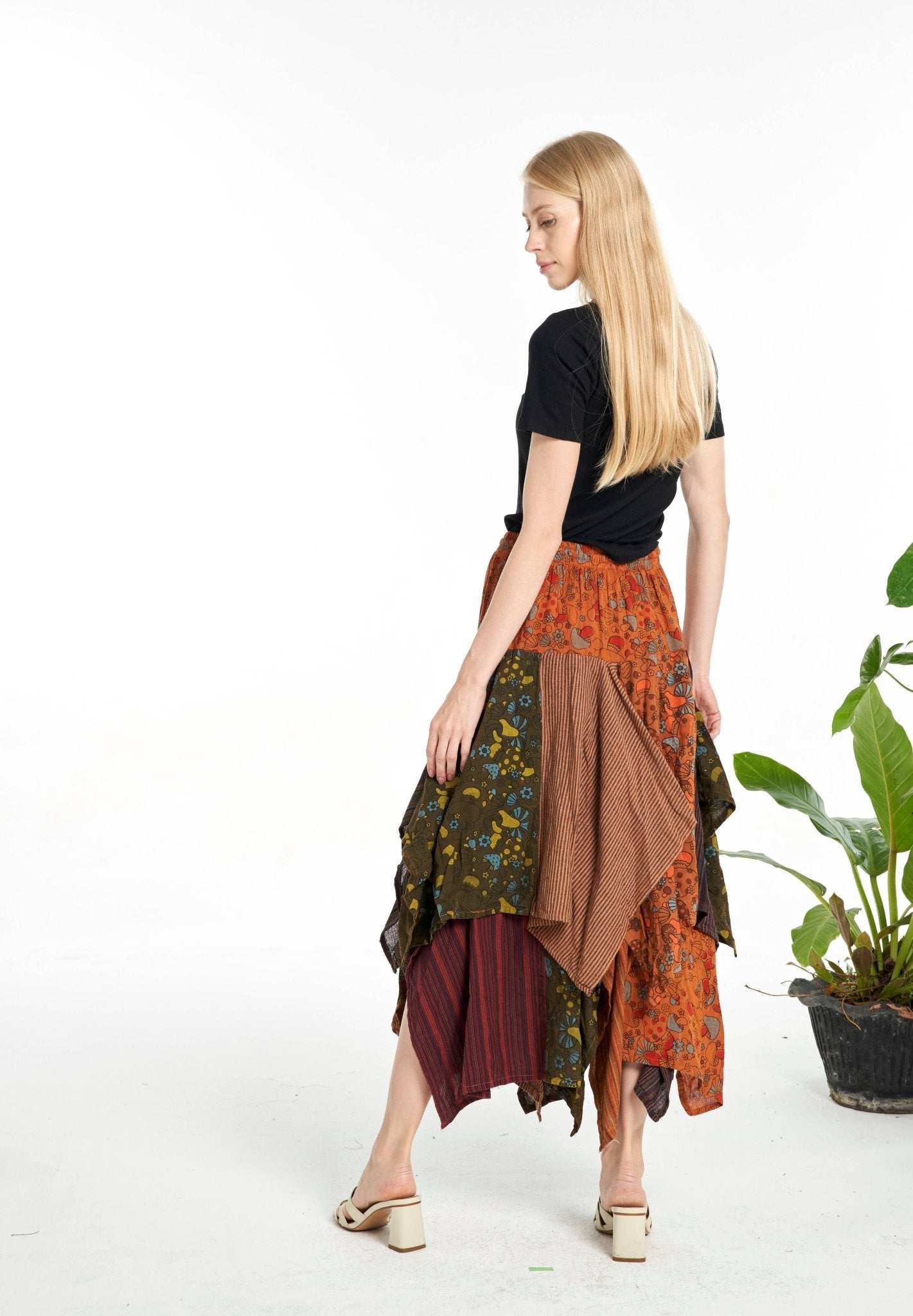 Mushroom Patch Skirt - ivyandlavyboutique Kathmandu Imports