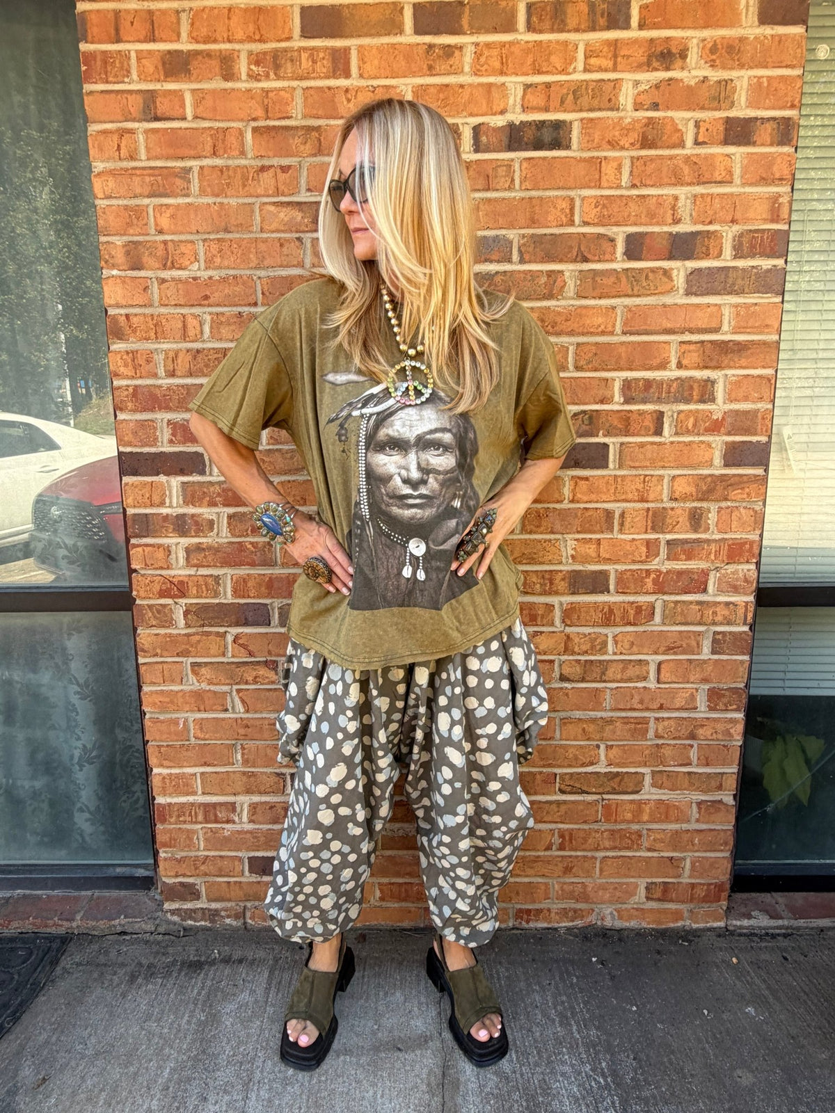 Native Oversize Boyfriend Tee - ivyandlavyboutique Blue Velvet