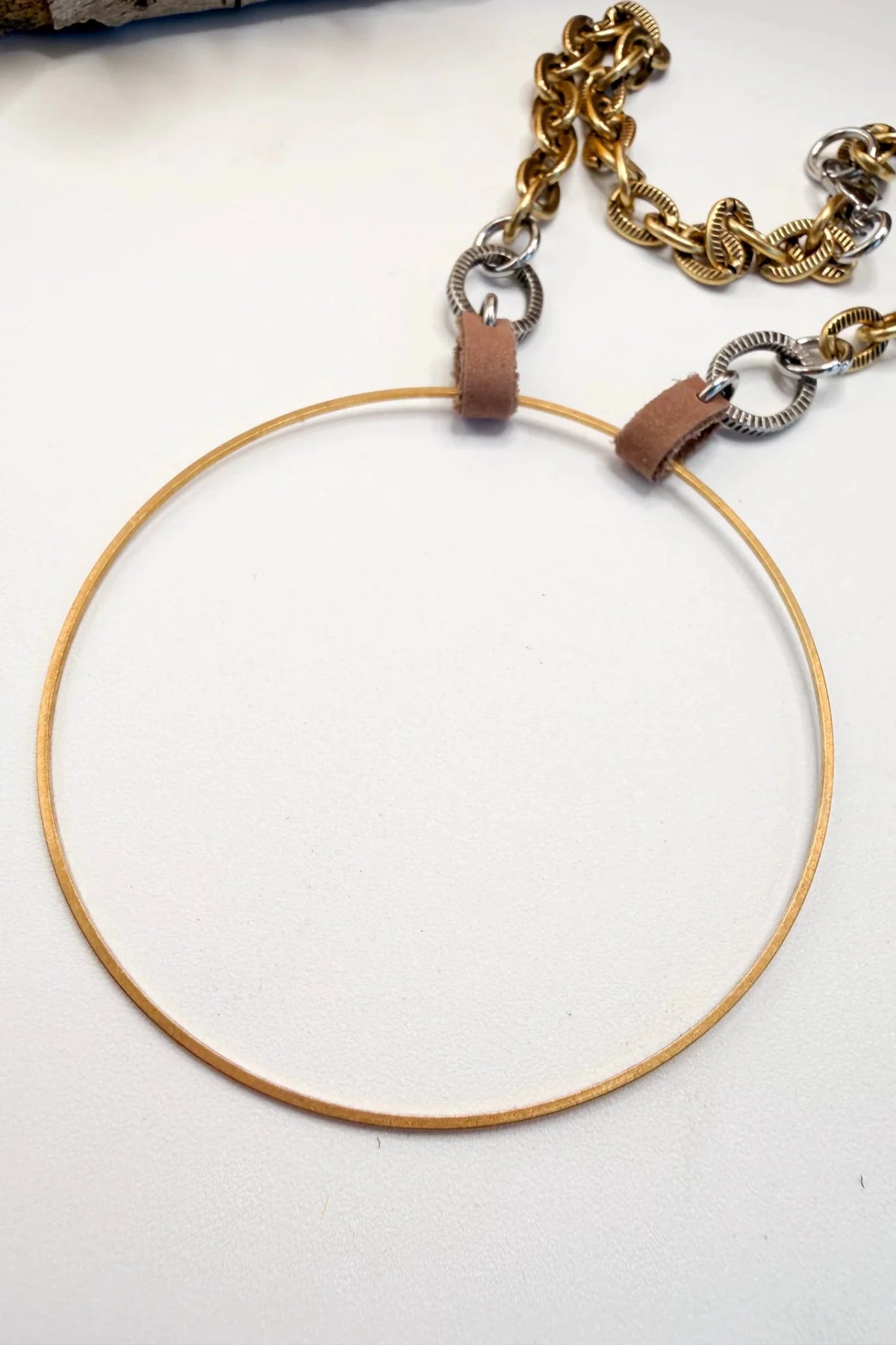 O-Ring Mix Metal Leather Choker Necklace - ivyandlavyboutique ivyandlavyboutique