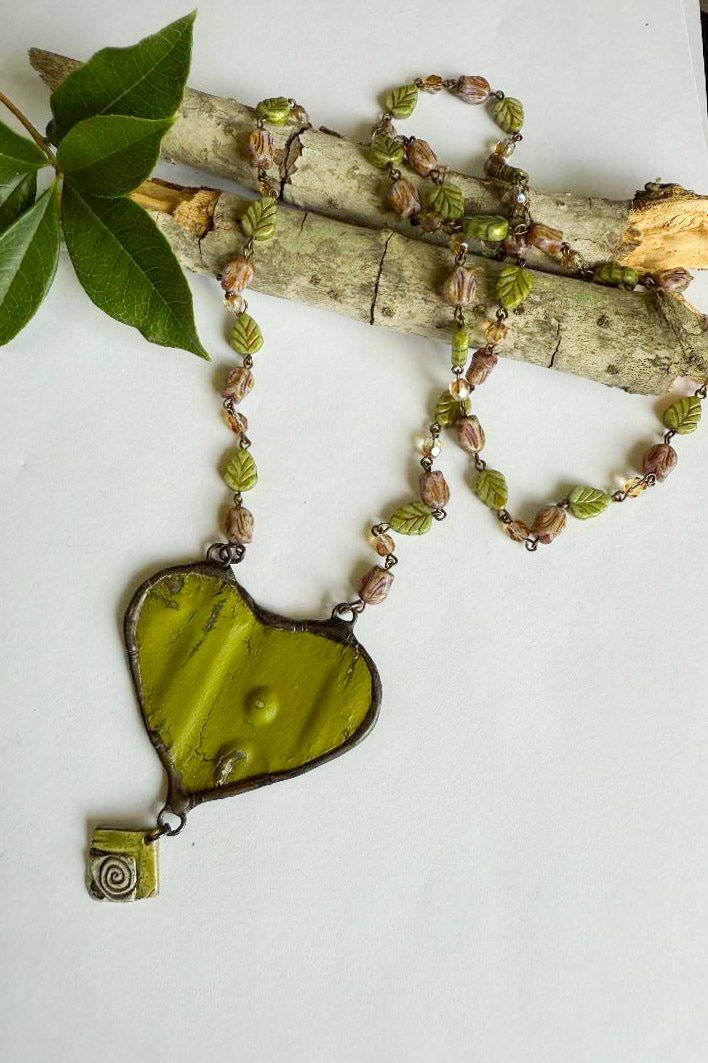 One of a Kind: Green Recycled Pendant Necklace - ivyandlavyboutique Spirit Lala