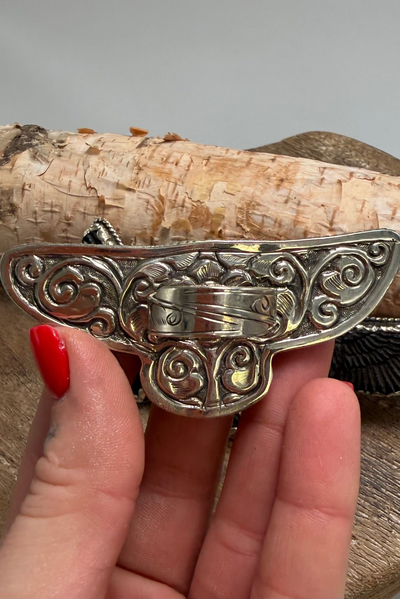 Onyx Soaring Eagle Ring - ivyandlavyboutique ivyandlavyboutique