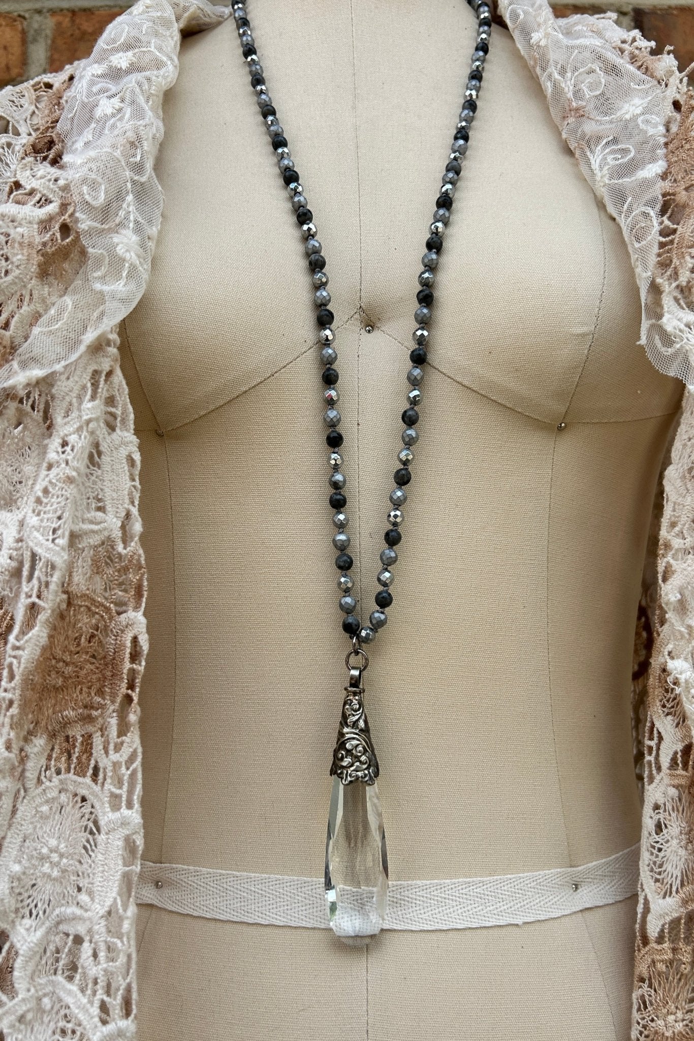 OOAK - 1 - Simple Crystal Drop Necklace - ivyandlavyboutique ivyandlavyboutique