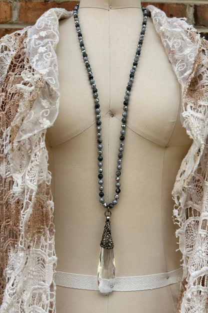 OOAK - 1 - Simple Crystal Drop Necklace - ivyandlavyboutique ivyandlavyboutique