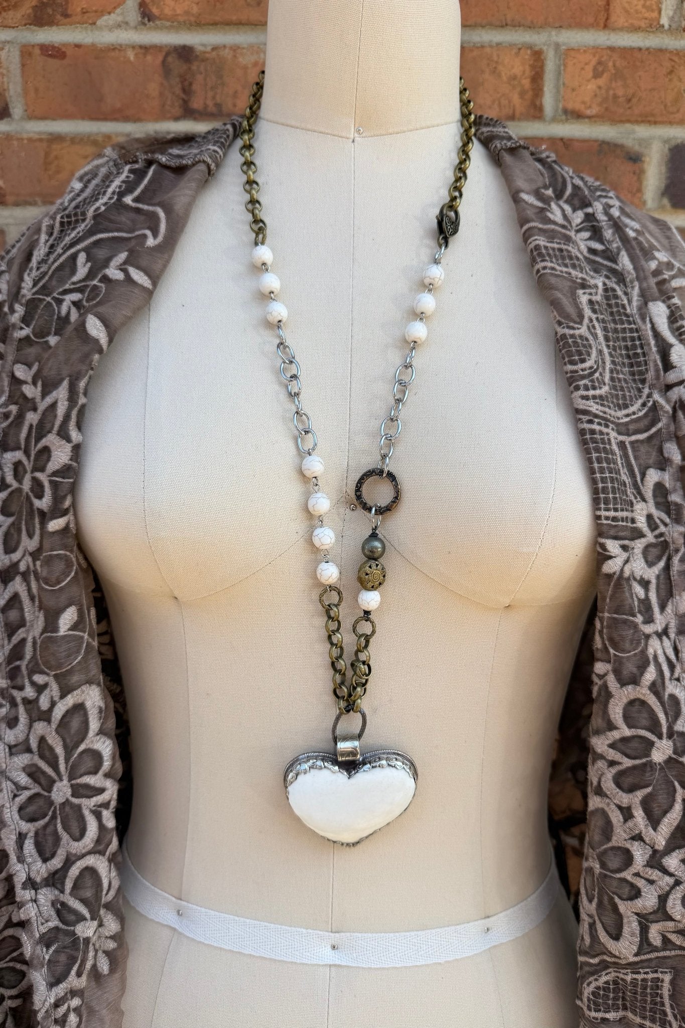 OOAK Big Heart Necklace - ivyandlavyboutique ivyandlavyboutique