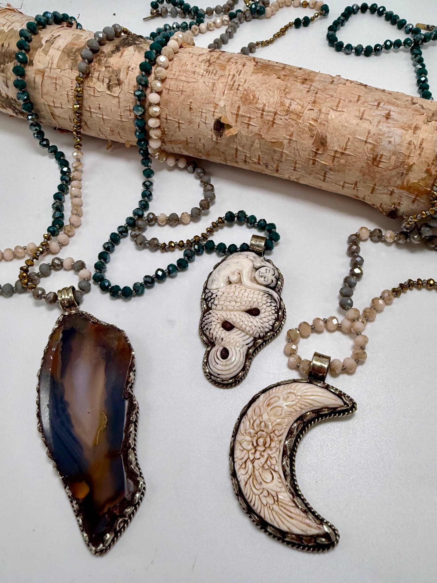 OOAK Brown Slab Necklace - ivyandlavyboutique ivyandlavyboutique