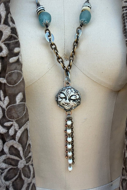 OOAK Floral Face Necklace - ivyandlavyboutique ivyandlavyboutique