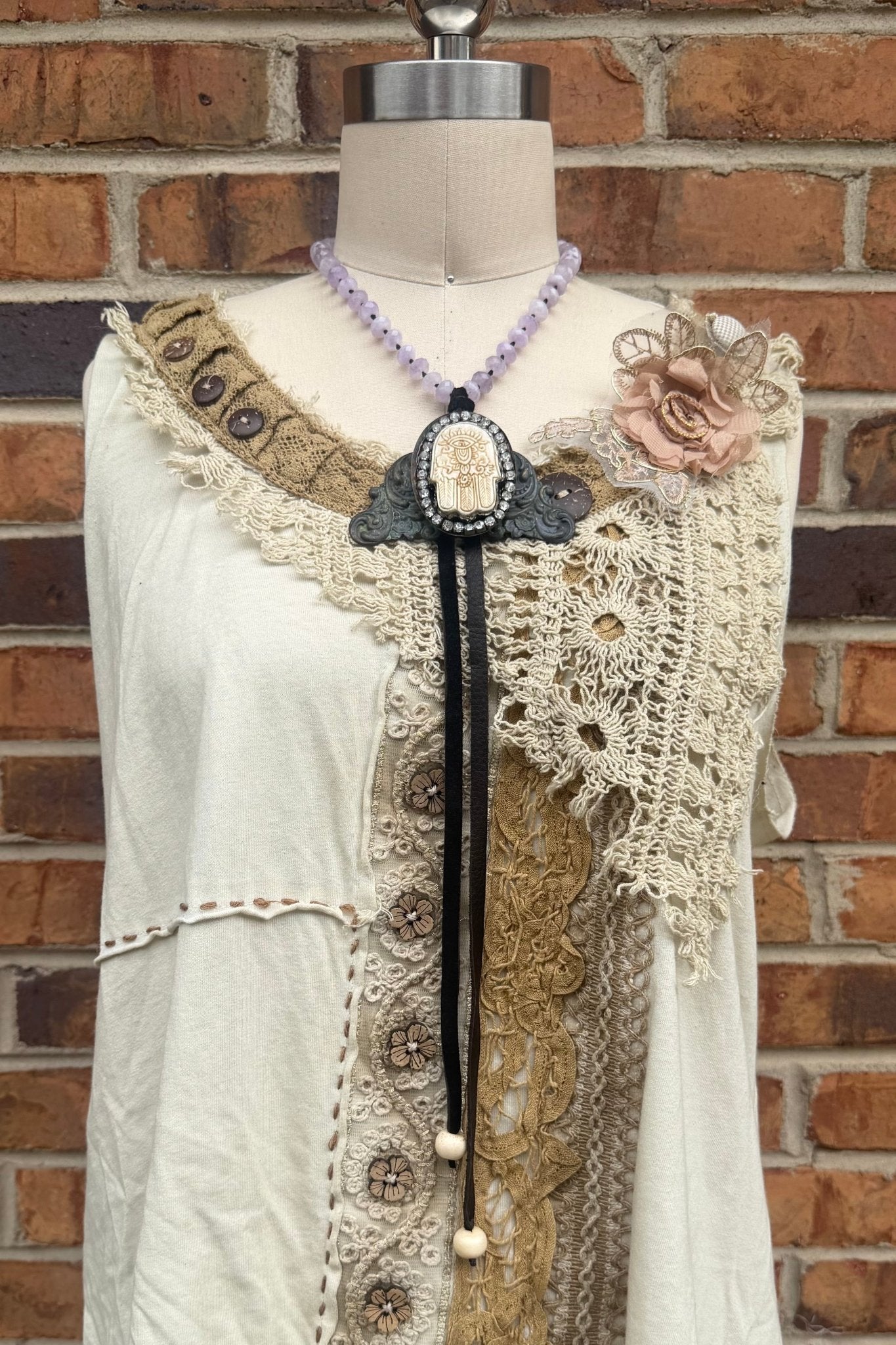 OOAK Talk to the Hand Hamsa Necklace - ivyandlavyboutique Jaded Gypsy