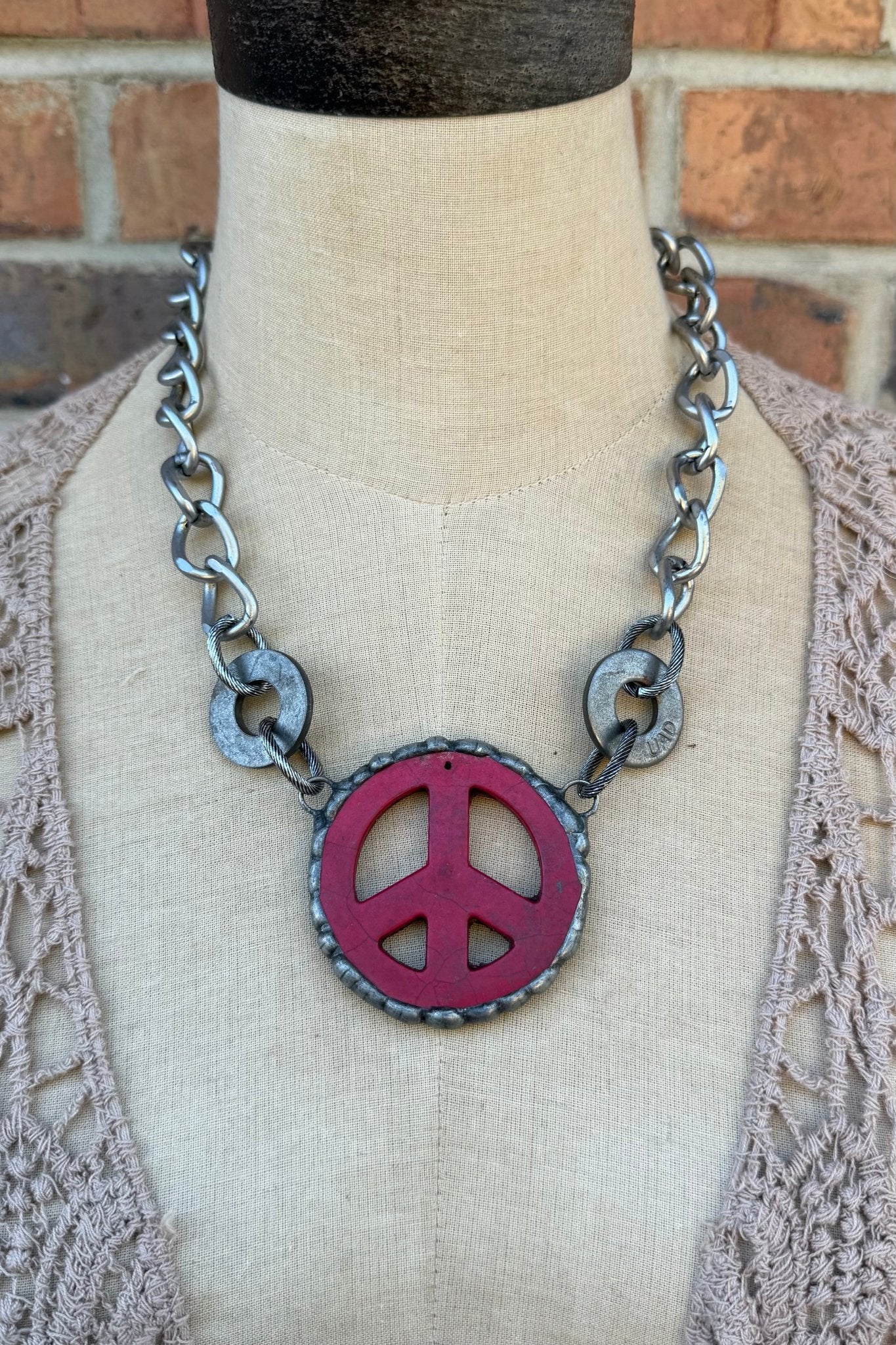 Peace Necklace - ivyandlavyboutique ivyandlavyboutique