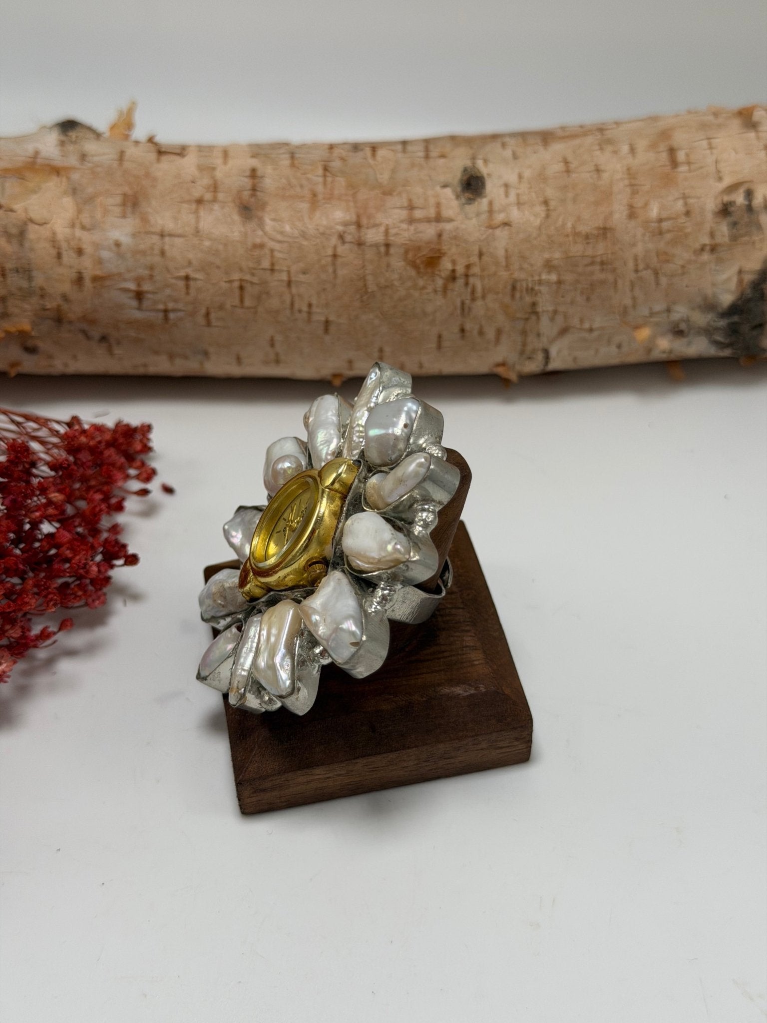Pearl & Gold Tick Tock Watch Ring 1 - ivyandlavyboutique ivyandlavyboutique