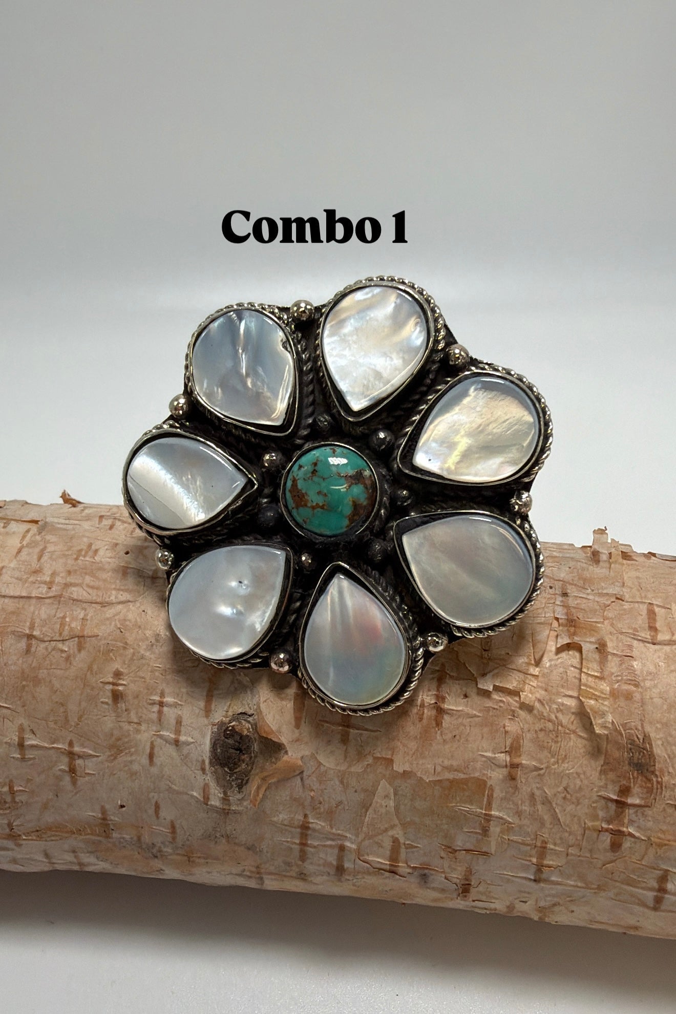 Pearl Tear Drop Ring - ivyandlavyboutique ivyandlavyboutique