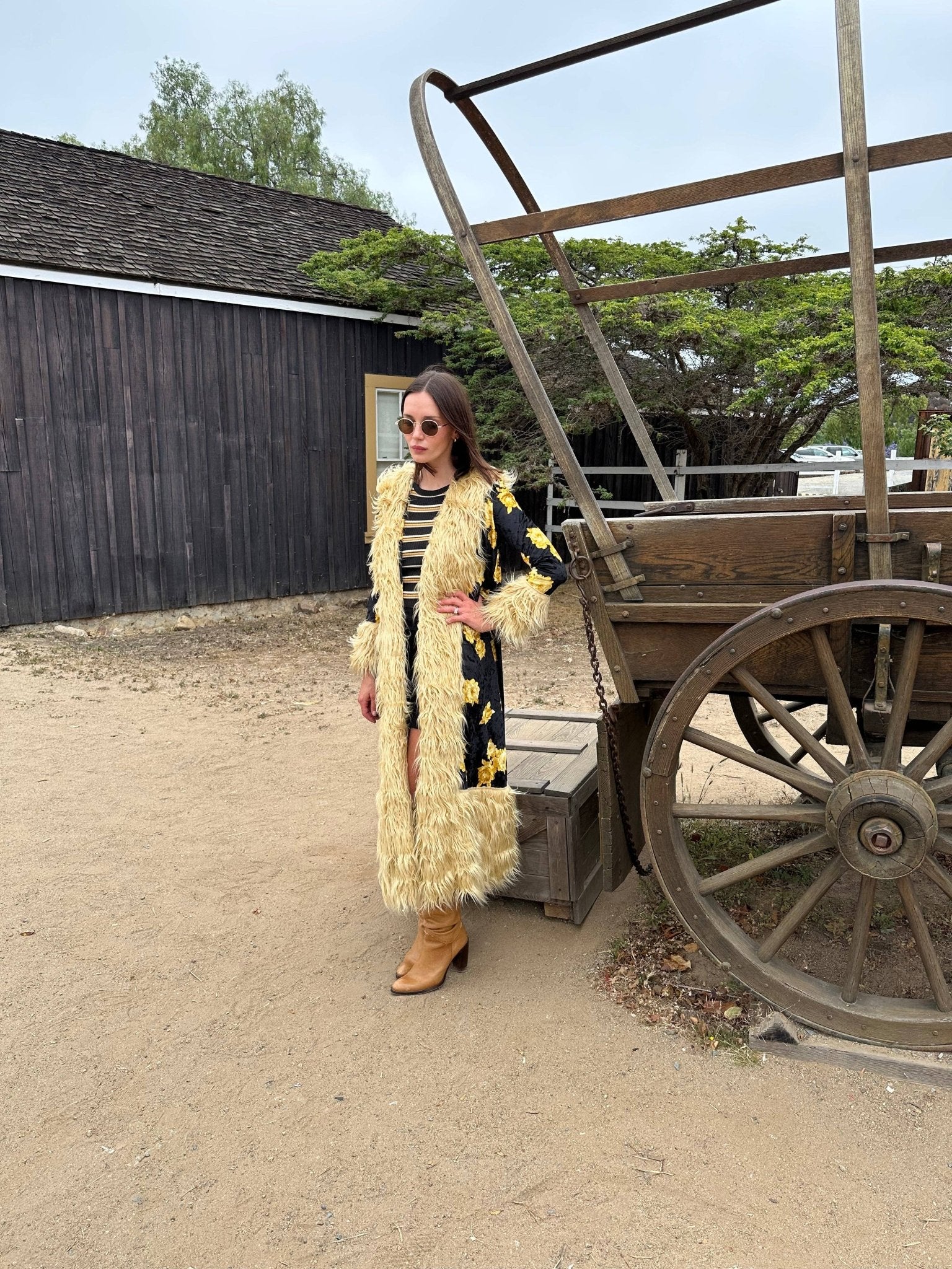 Penny Deluxe Antique Rose Tawny Faux Fur Jacket - ivyandlavyboutique Jennafer Grace