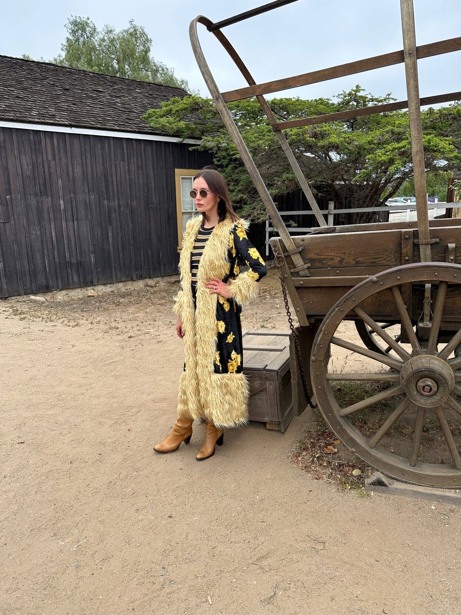 Penny Deluxe Antique Rose Tawny Faux Fur Jacket - ivyandlavyboutique Jennafer Grace