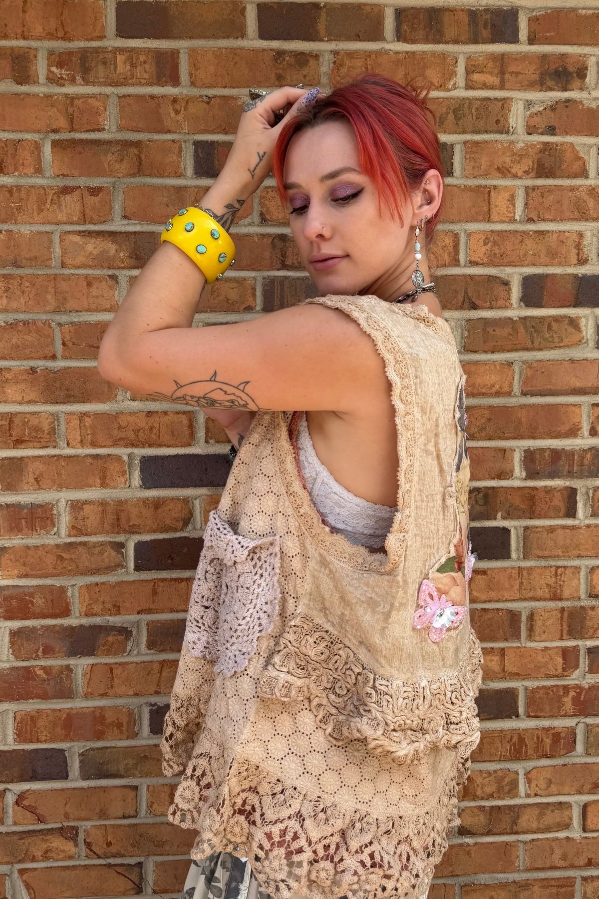 Pocket Full Of Posies Vest - ivyandlavyboutique A Rare Bird Shop