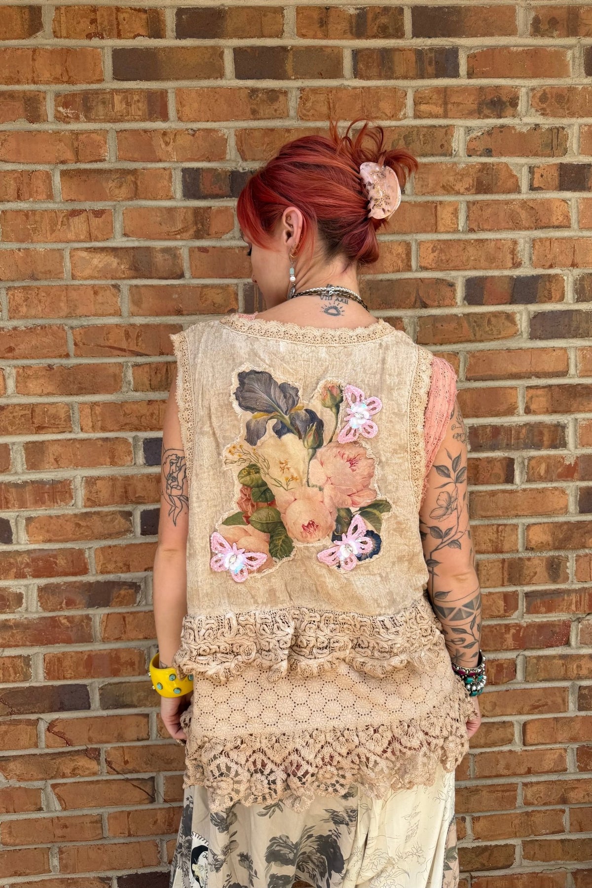 Pocket Full Of Posies Vest - ivyandlavyboutique A Rare Bird Shop