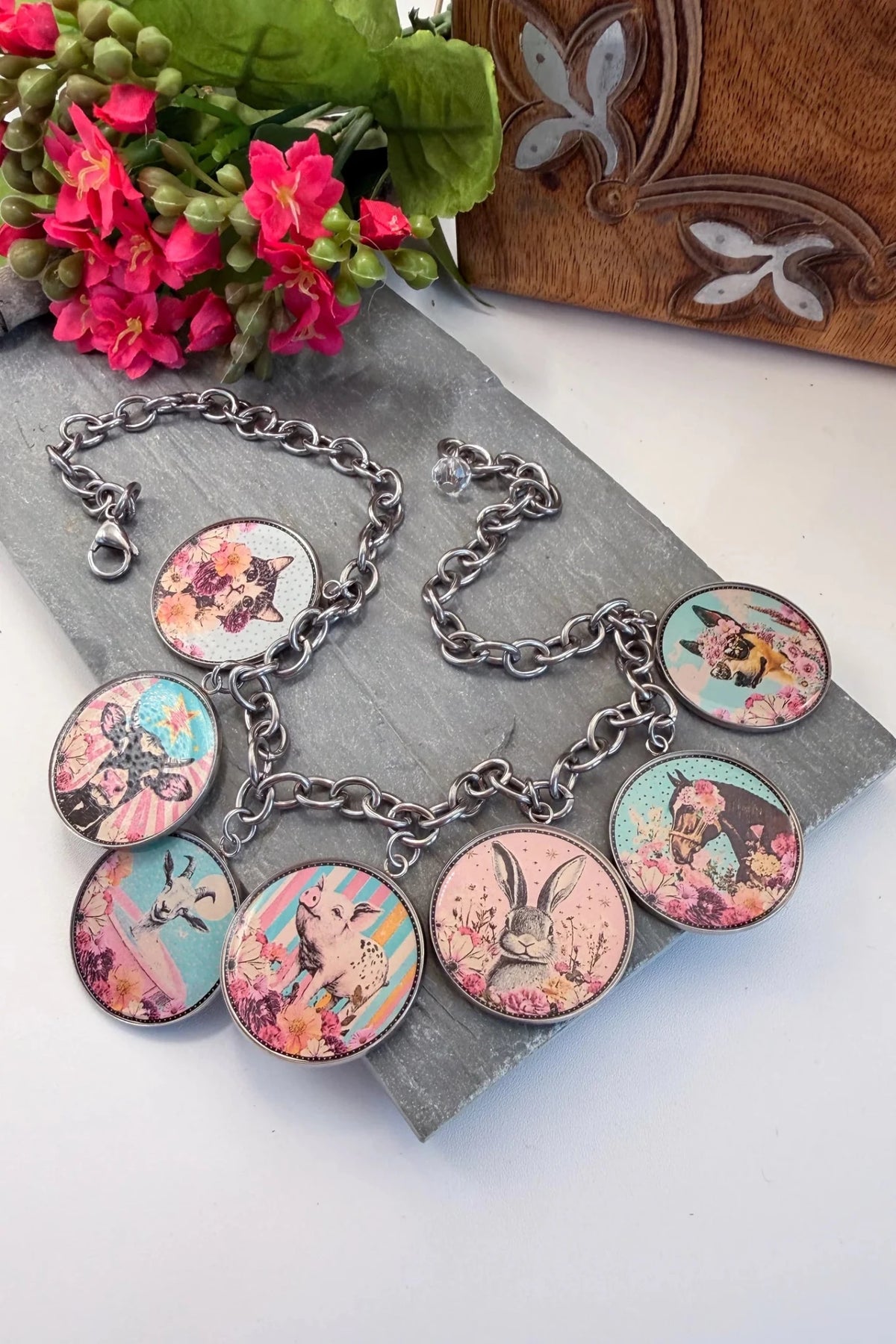 Pop Animal 7 Art Circle Necklace - ivyandlavyboutique ivyandlavyboutique