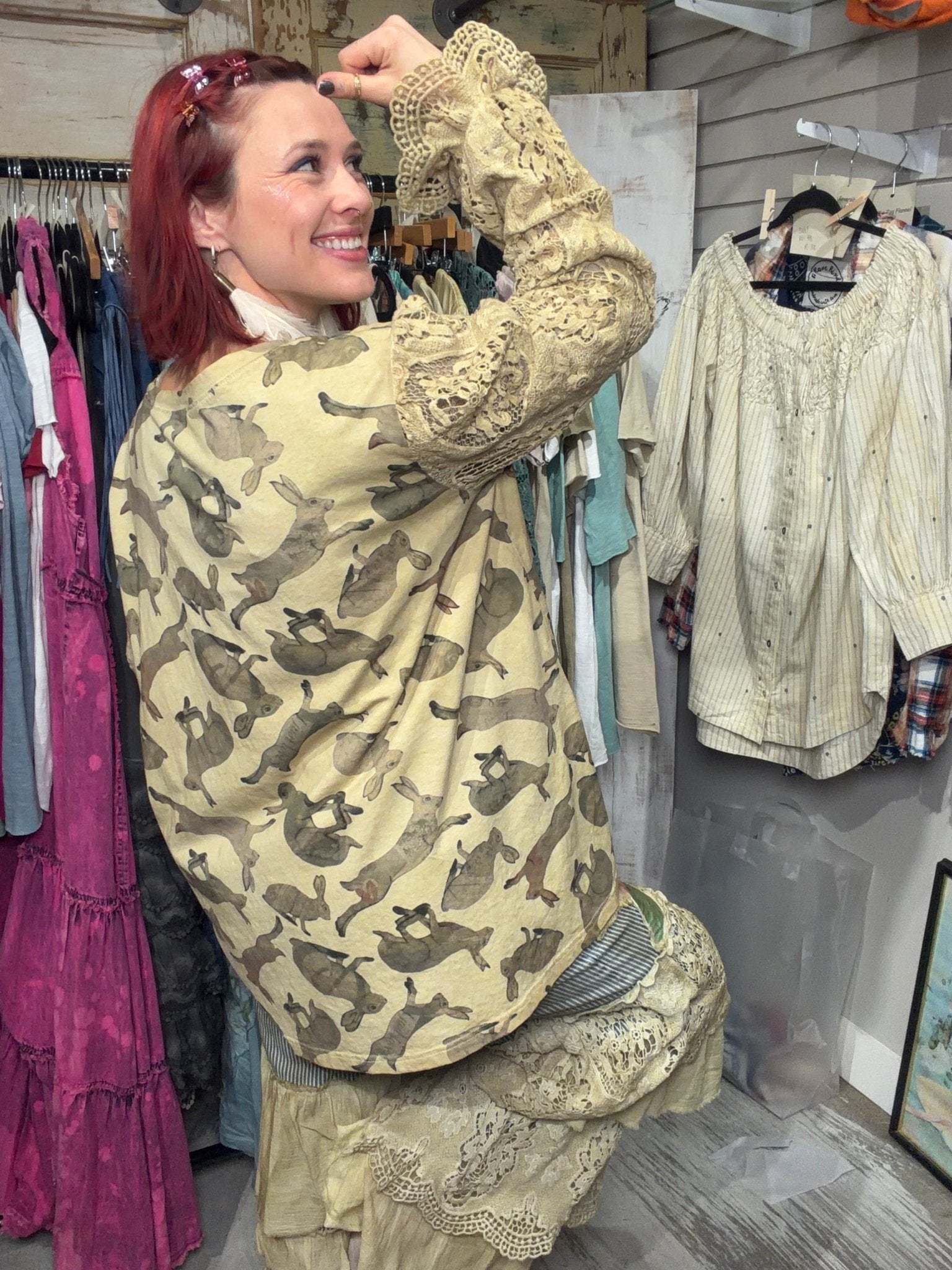 (Pre Order Shipping End Of March) Bunny Pullover - ivyandlavyboutique A Rare Bird Shop