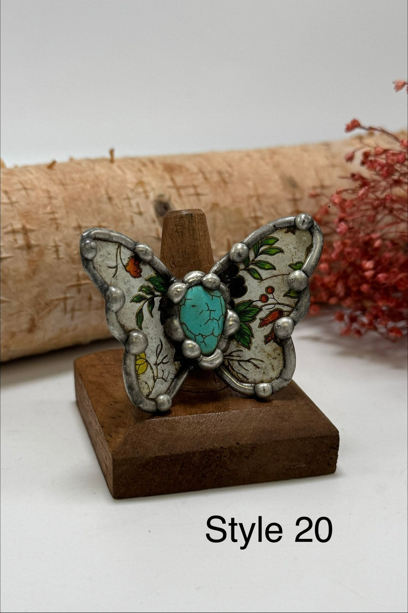 Pretty Butterfly Recycled Ring - ivyandlavyboutique ivyandlavyboutique