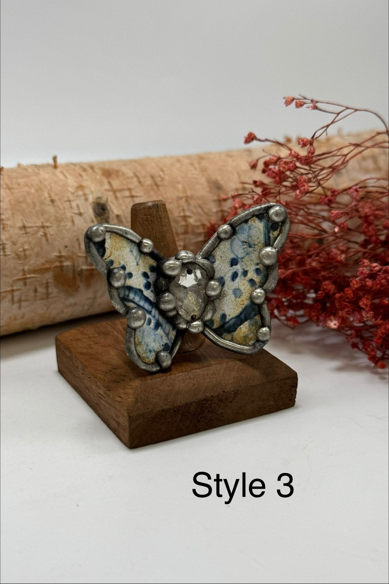 Pretty Butterfly Recycled Ring - ivyandlavyboutique ivyandlavyboutique