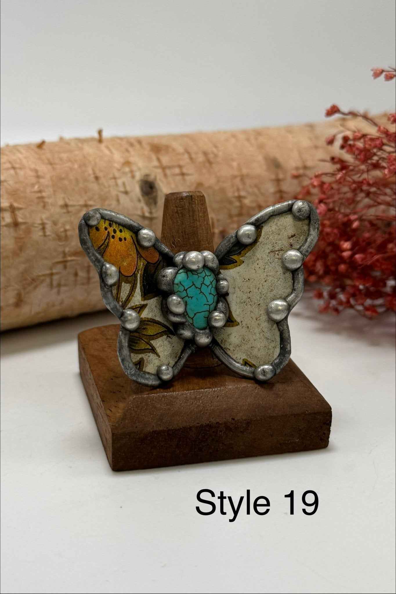 Pretty Butterfly Recycled Ring - ivyandlavyboutique ivyandlavyboutique