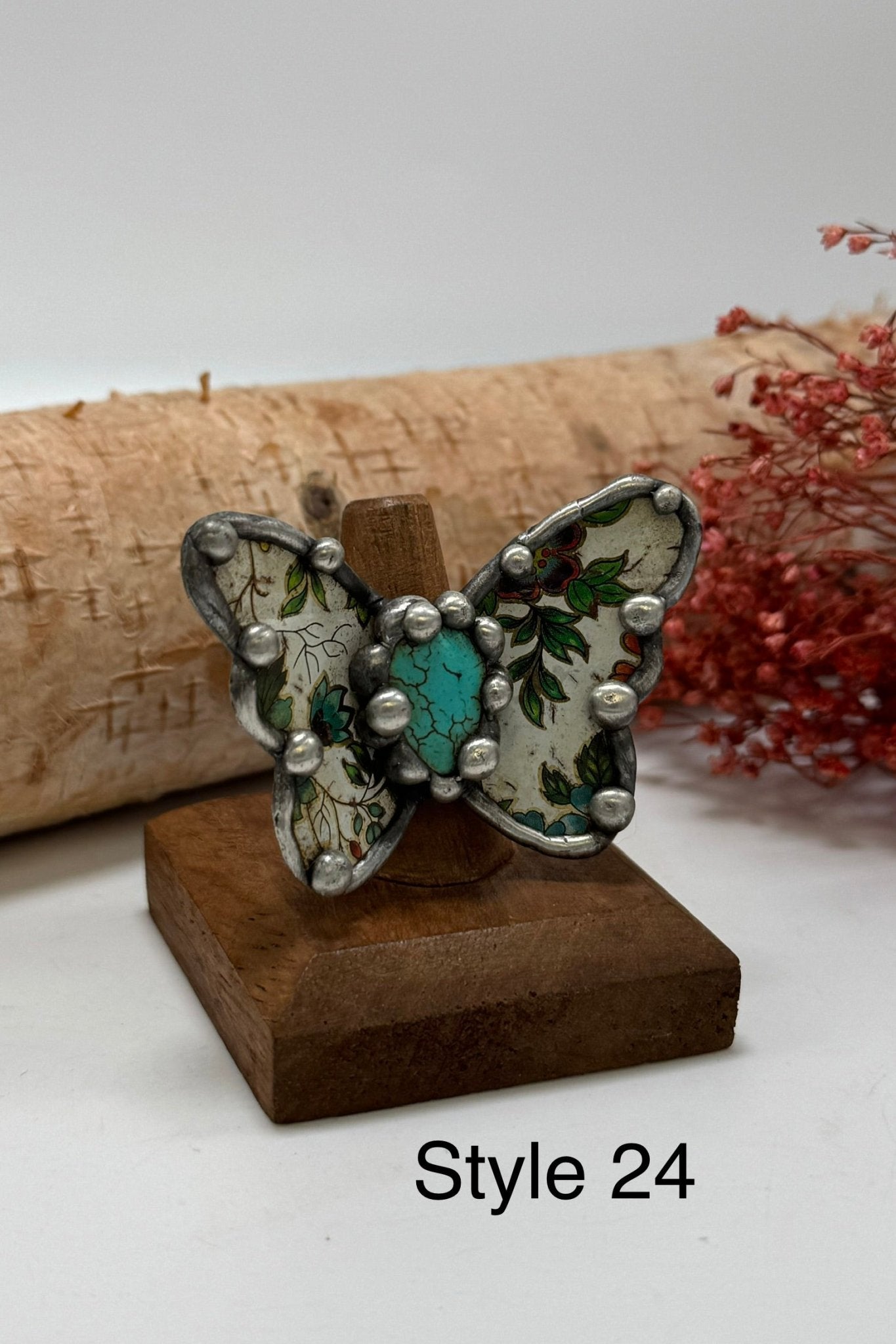 Pretty Butterfly Recycled Ring - ivyandlavyboutique ivyandlavyboutique