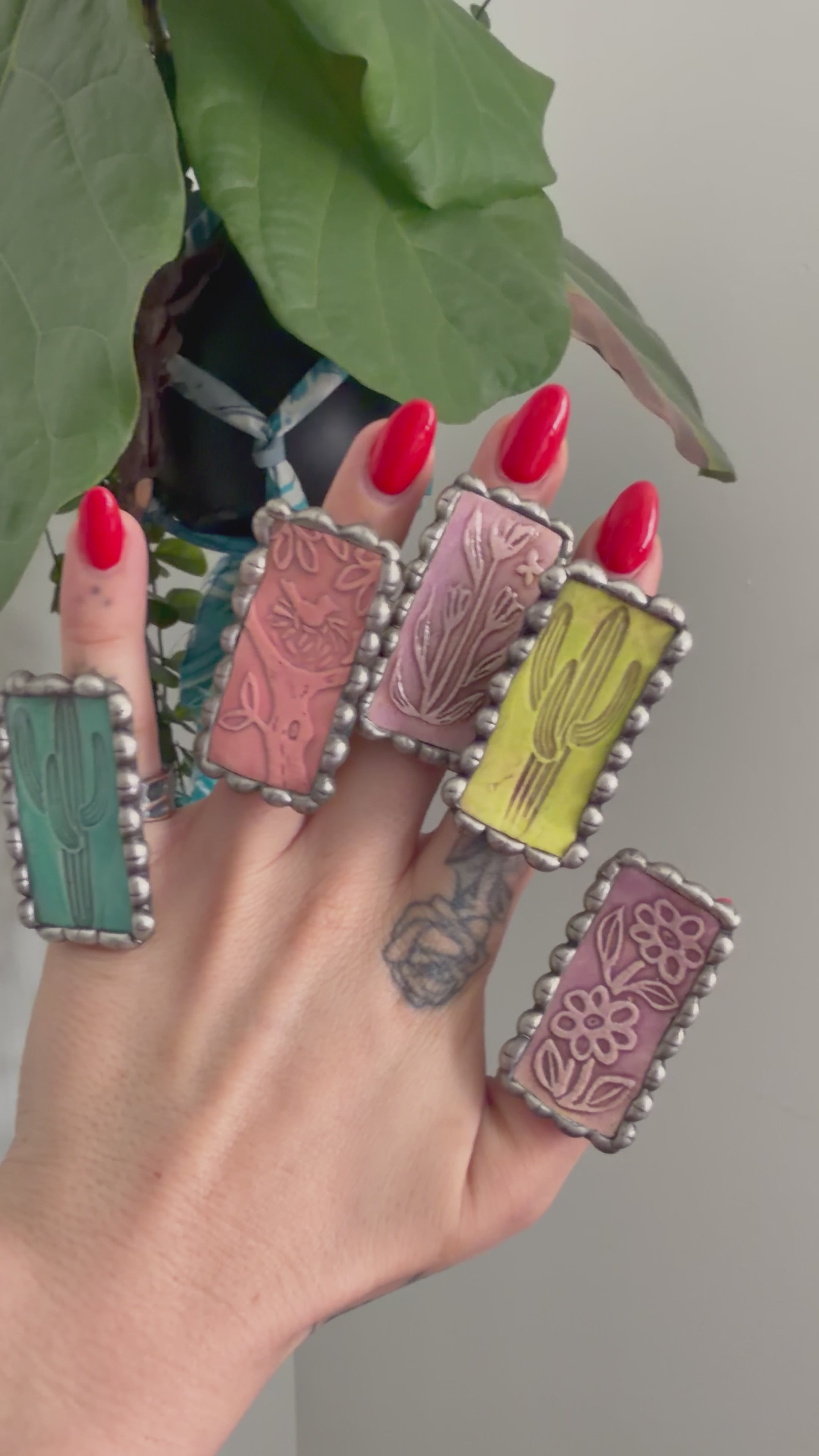 Garden Party Floral Pottery Ring