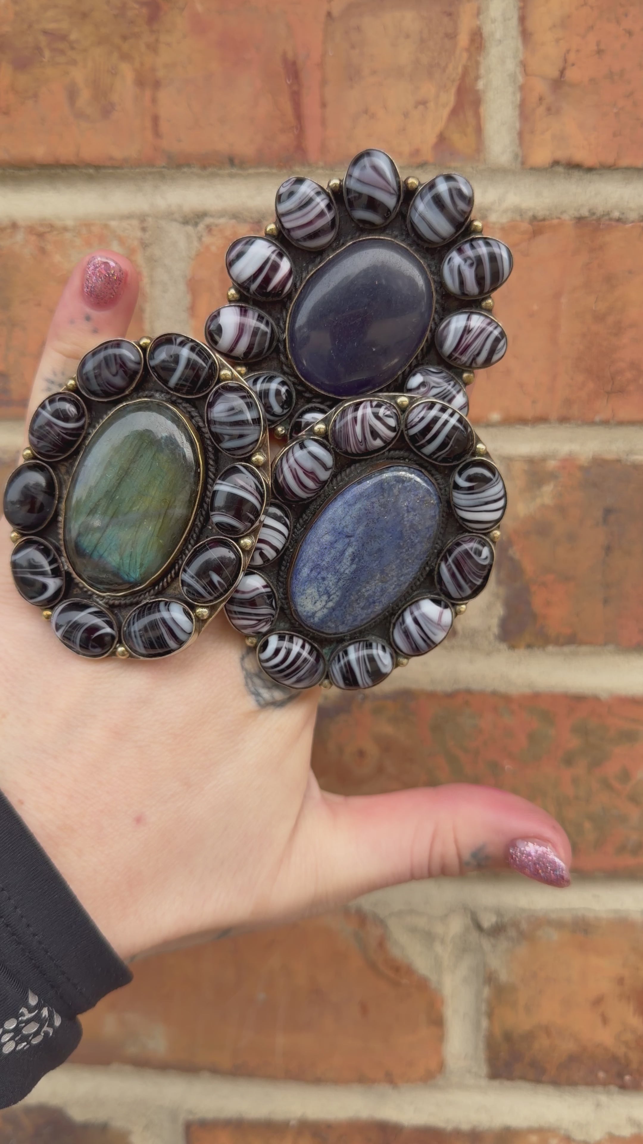 Spiral Dots & Stone Center Ring