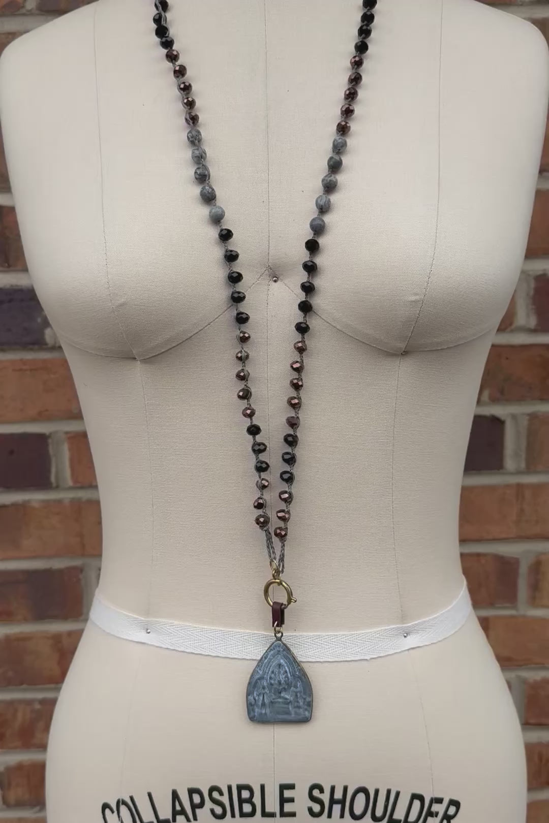Necklace 20