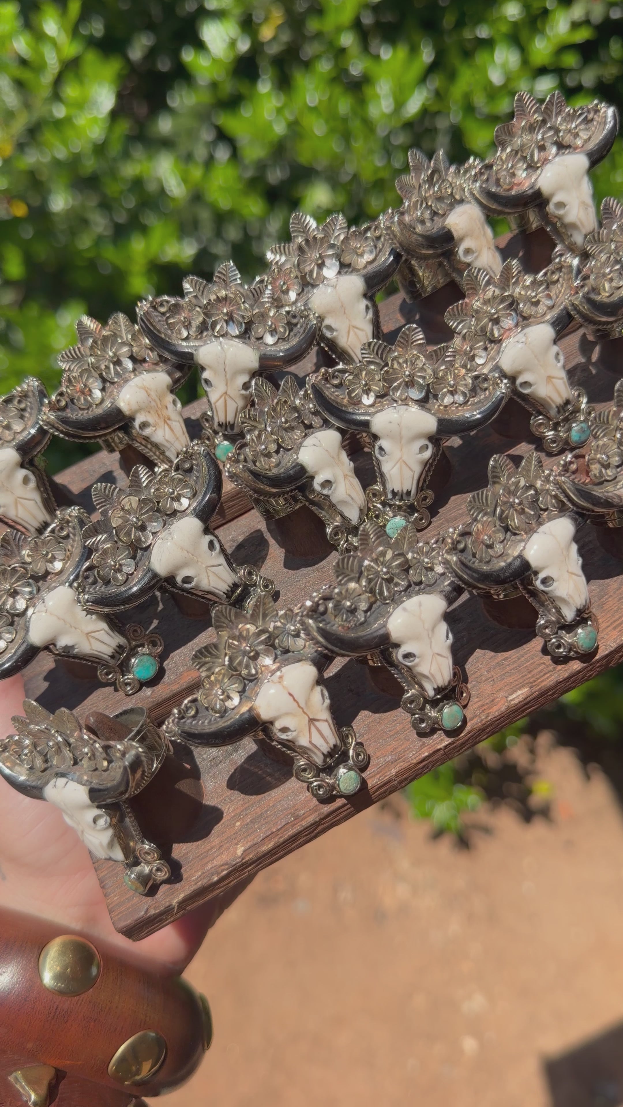 Lil Stunner Turquoise & Horn Ring