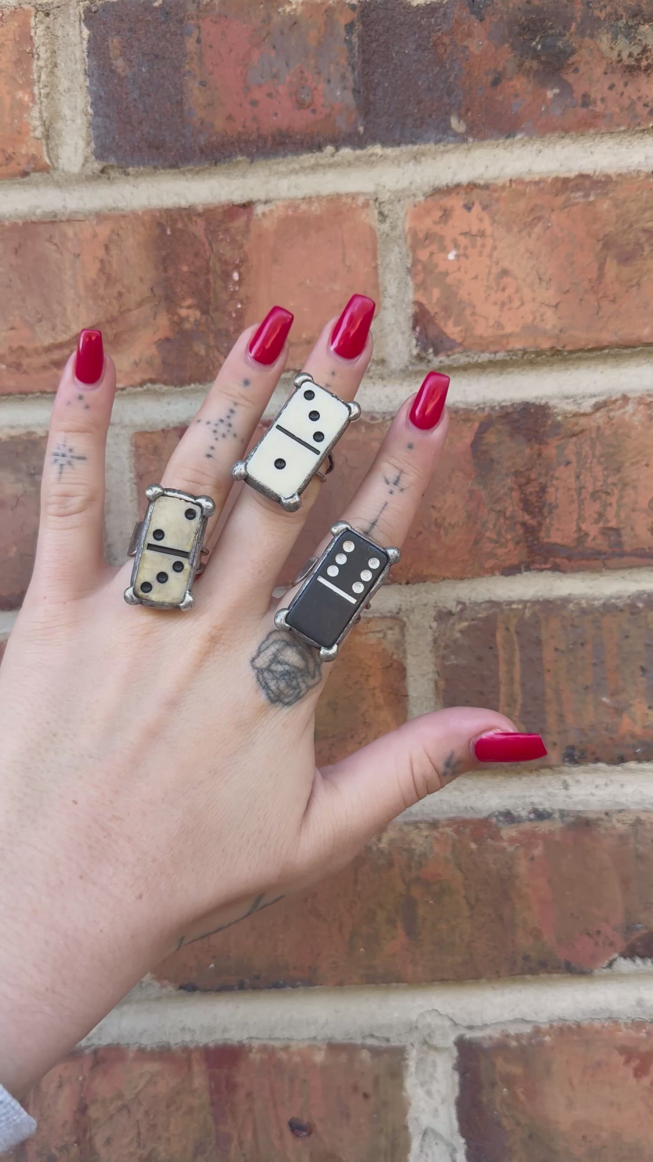 Mini Domino Metal Rings