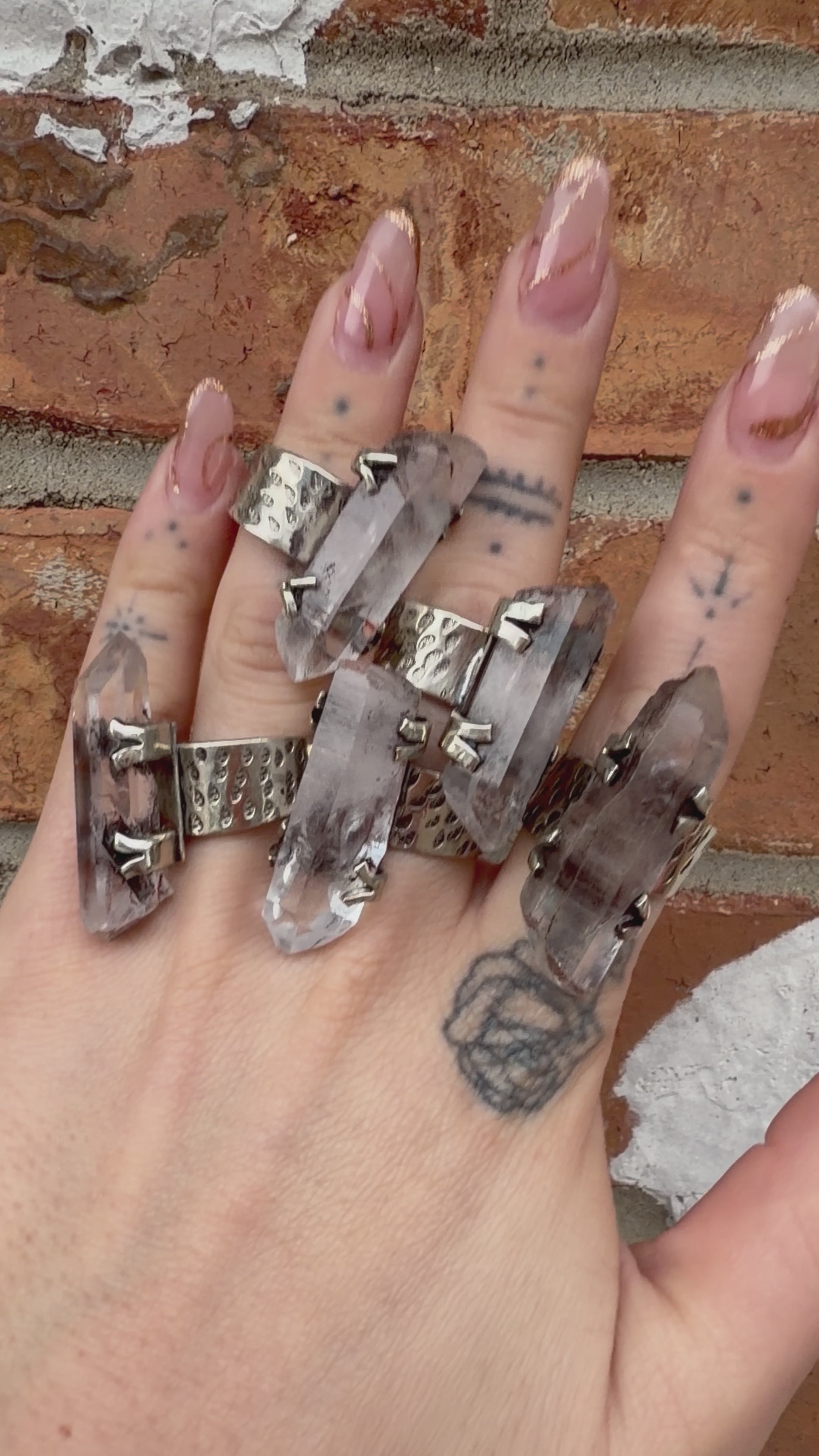 The way in Crystal rings