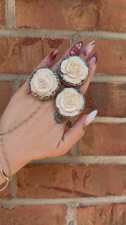 Ring around the Roses Ring